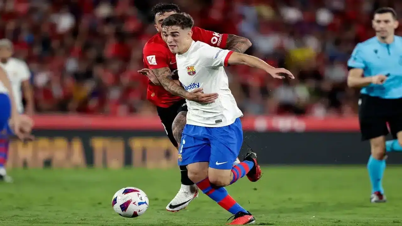 مايوركا يحدد القيمة المالية المطلوبة مقابل انتقال مهاجمه إلى صفوف برشلونة